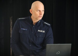 zdjęcie kolorowe: konferencja.
